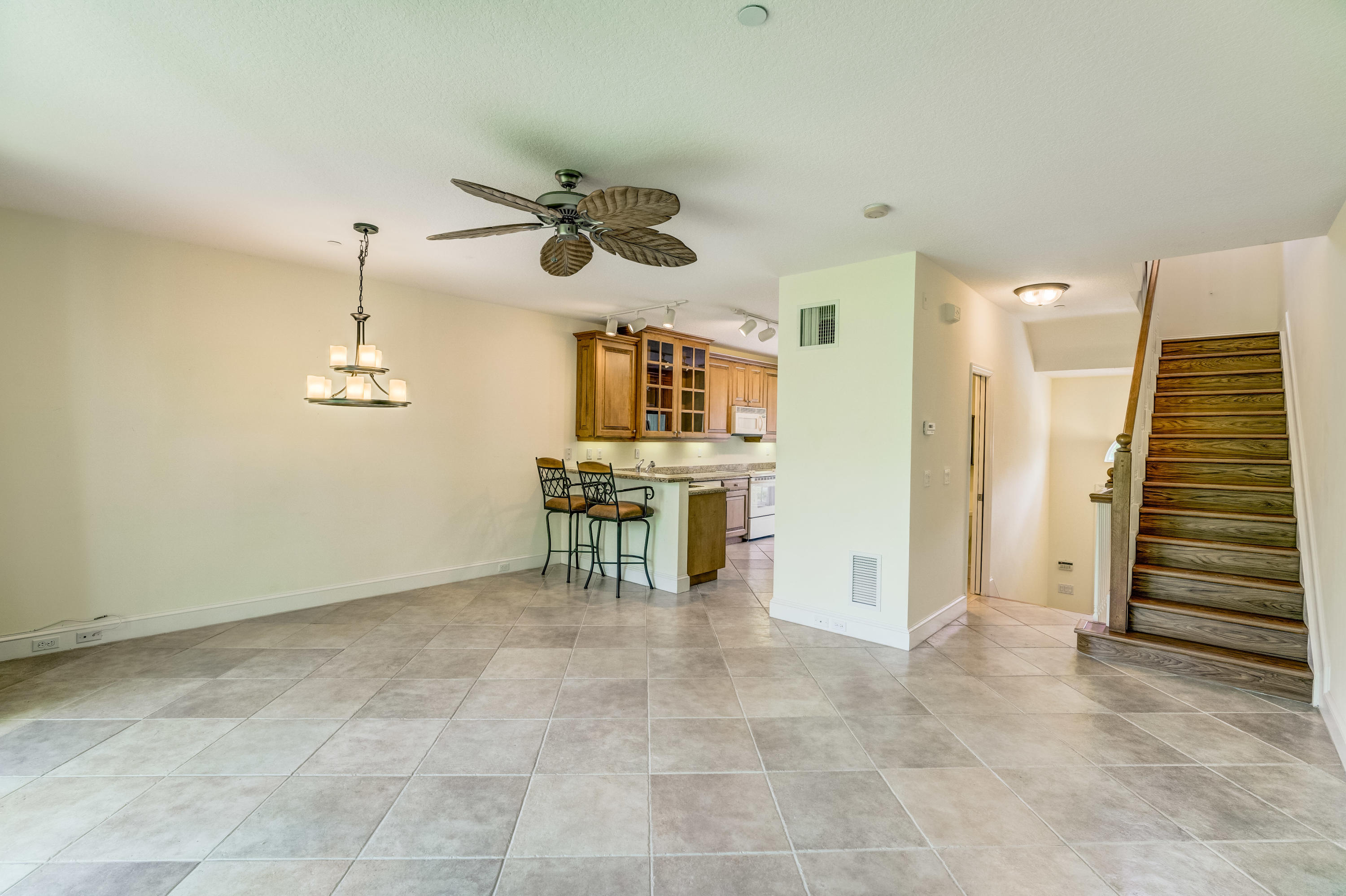 JUNO DUNES - Residential Lease