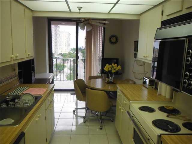 Winston Towers - Residential Lease