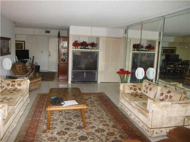 Winston Towers - Residential Lease