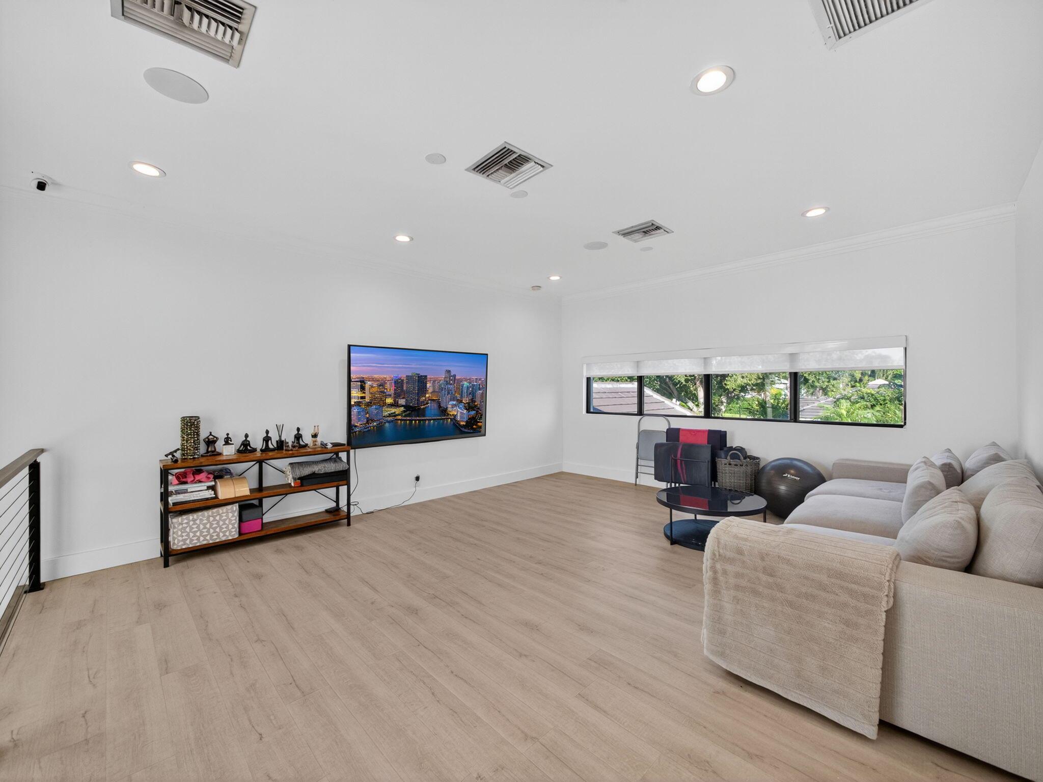 BALLENISLES - Residential