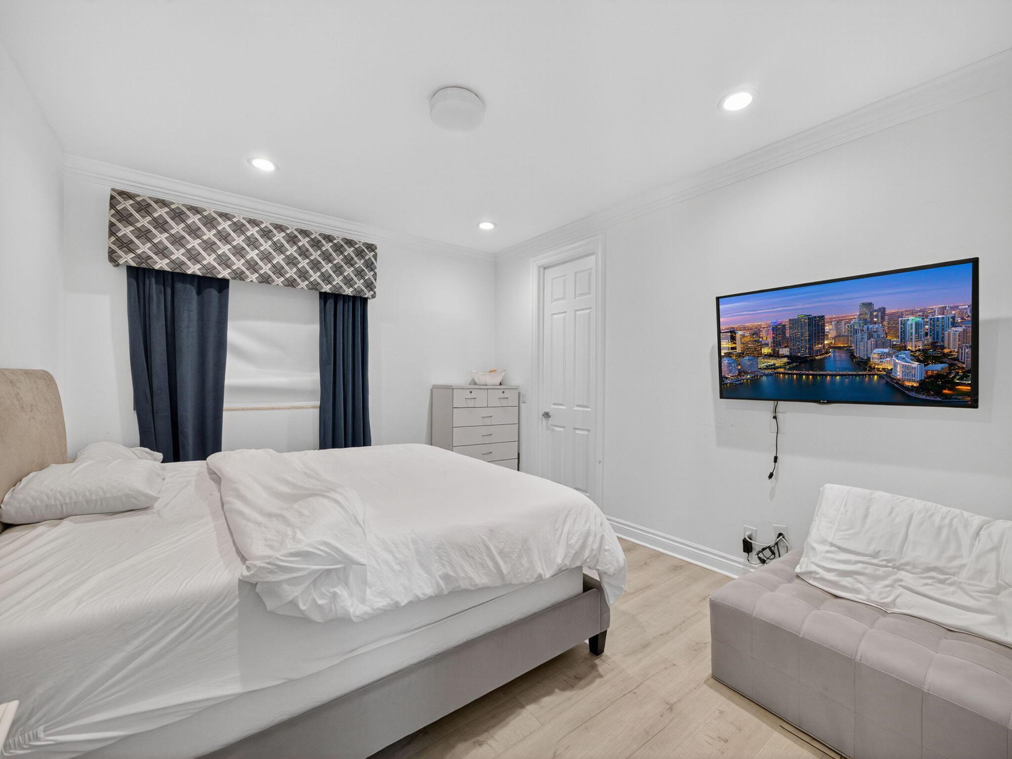 BALLENISLES - Residential