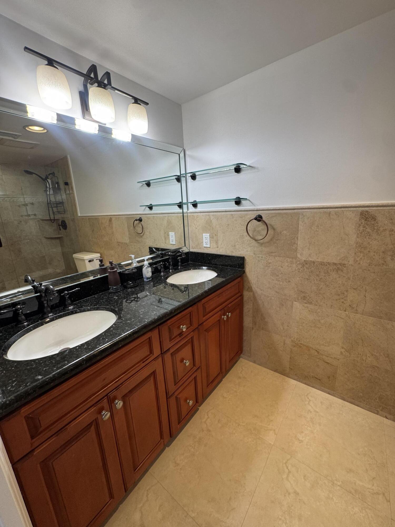 GOLDEN LAKES VILLAGE CONDO K - Residential