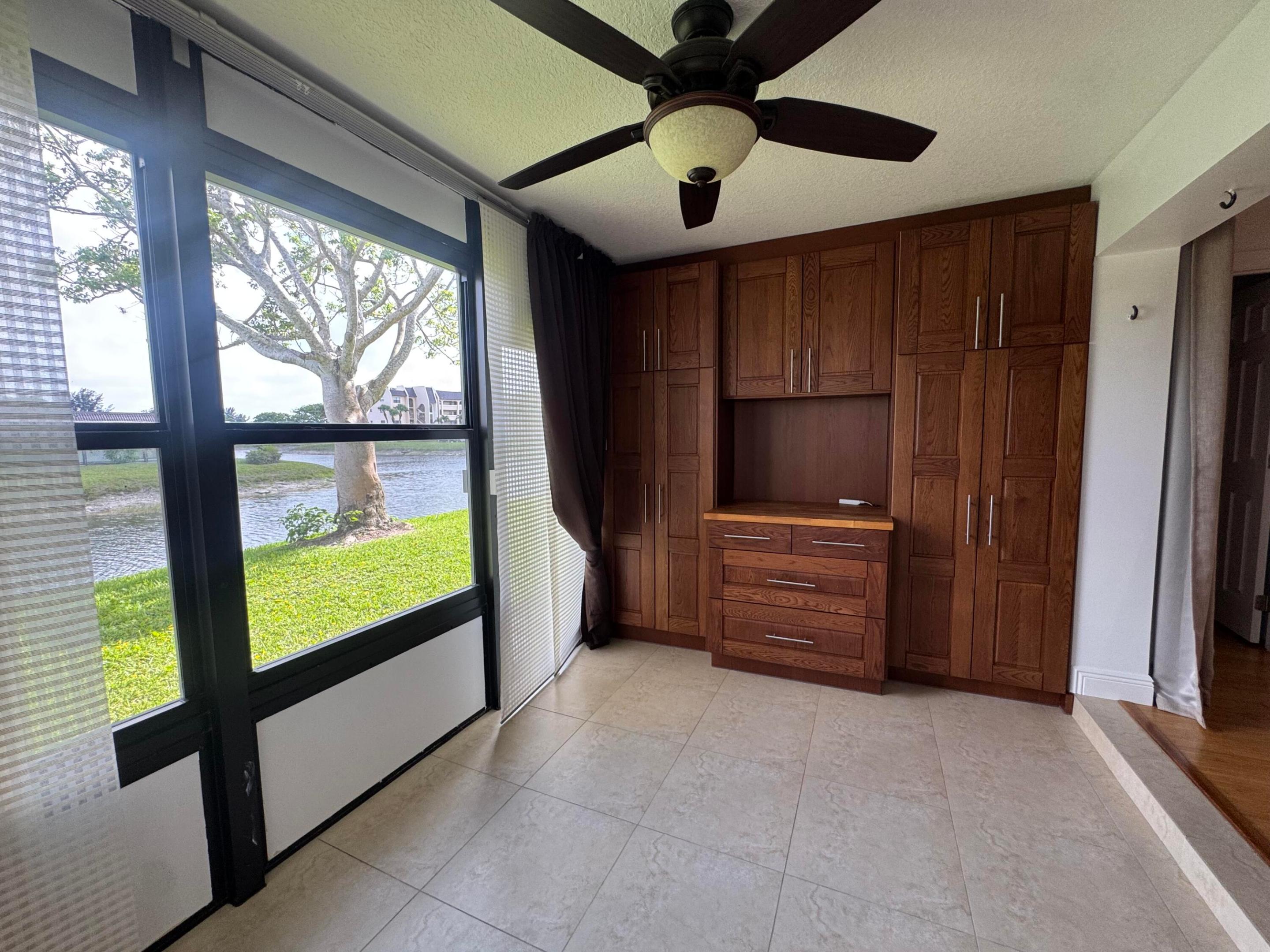 GOLDEN LAKES VILLAGE CONDO K - Residential
