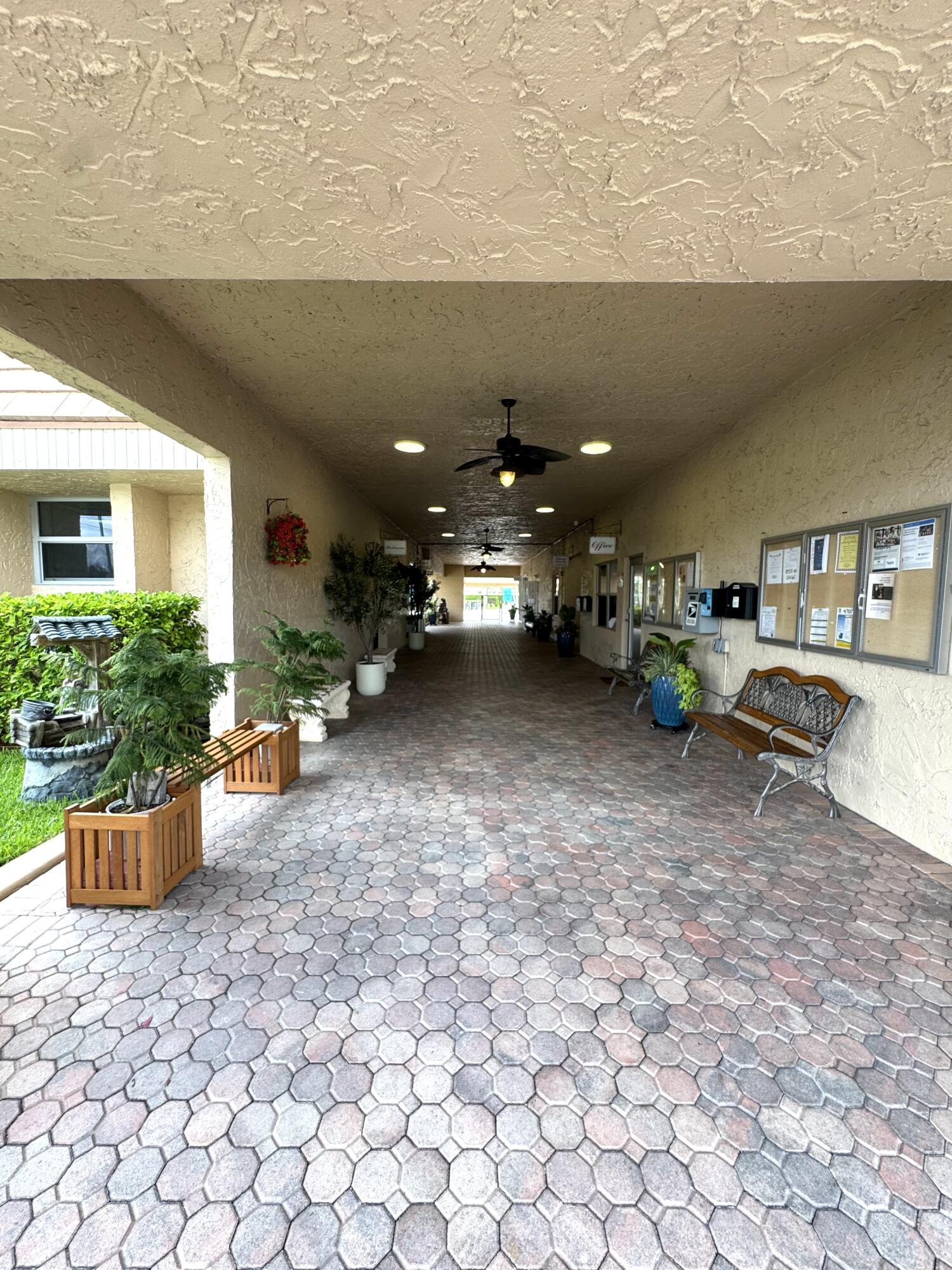 GOLDEN LAKES VILLAGE CONDO K - Residential