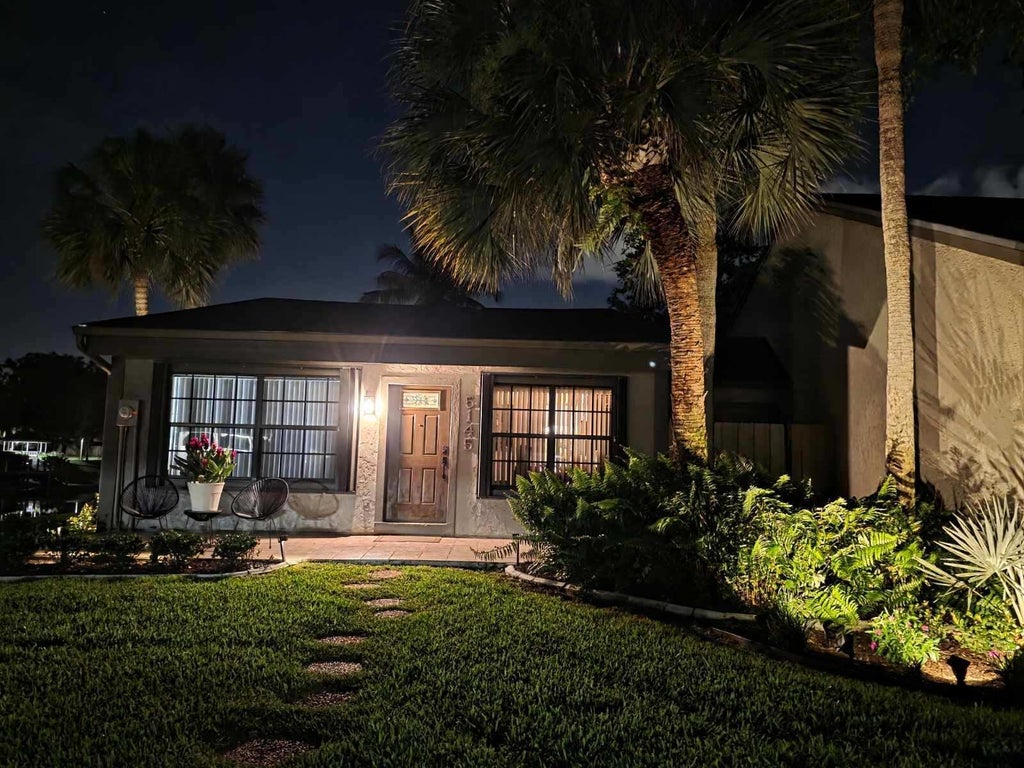 Photo of 5145 Sesame Street, Palm Beach Gardens, FL 33418 (MLS # B26046084)