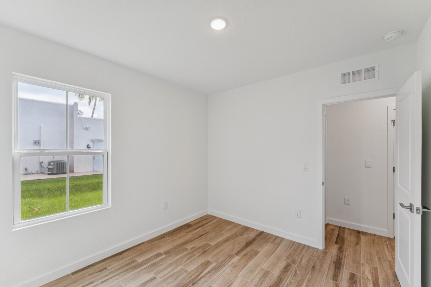 PORT ST LUCIE SECTION 12 - Residential