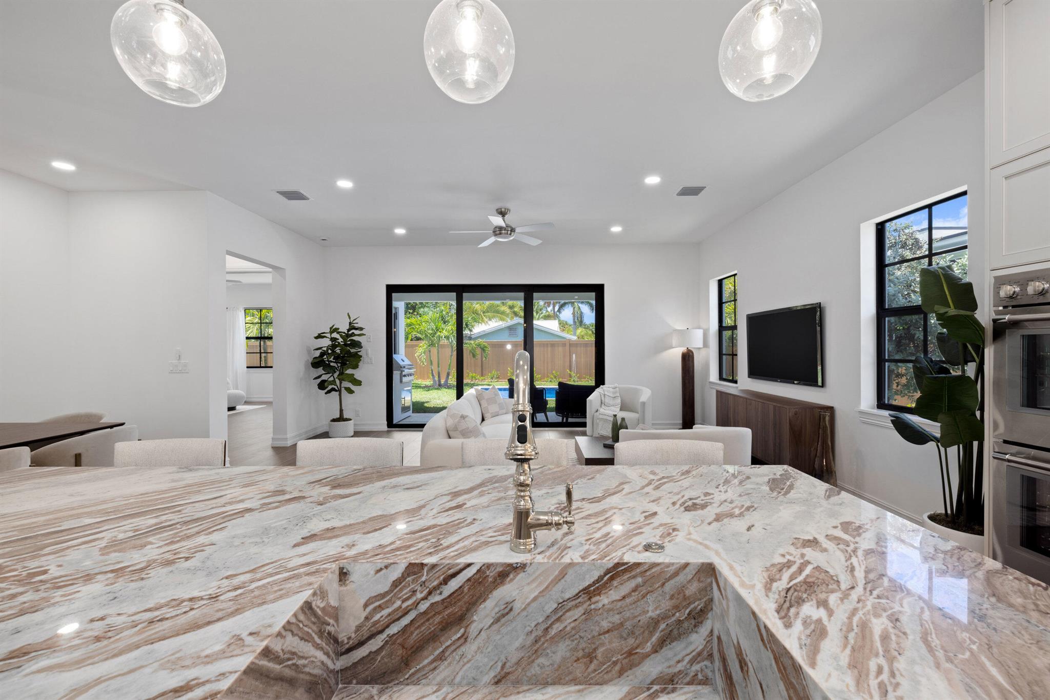 PALM BEACH SHORES - Residential