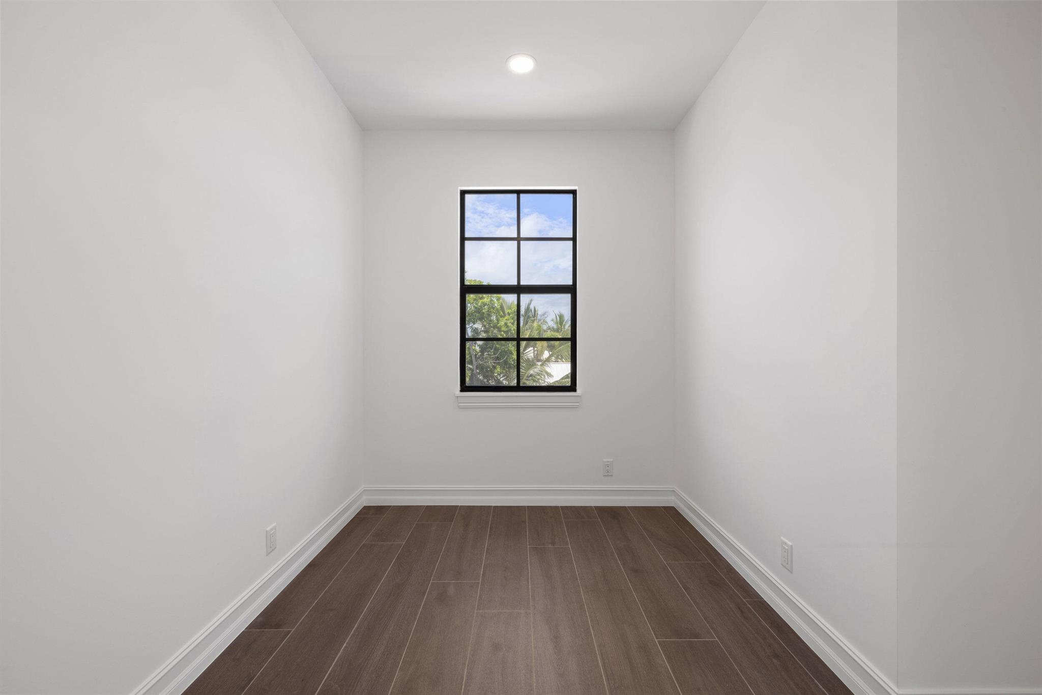 PALM BEACH SHORES - Residential