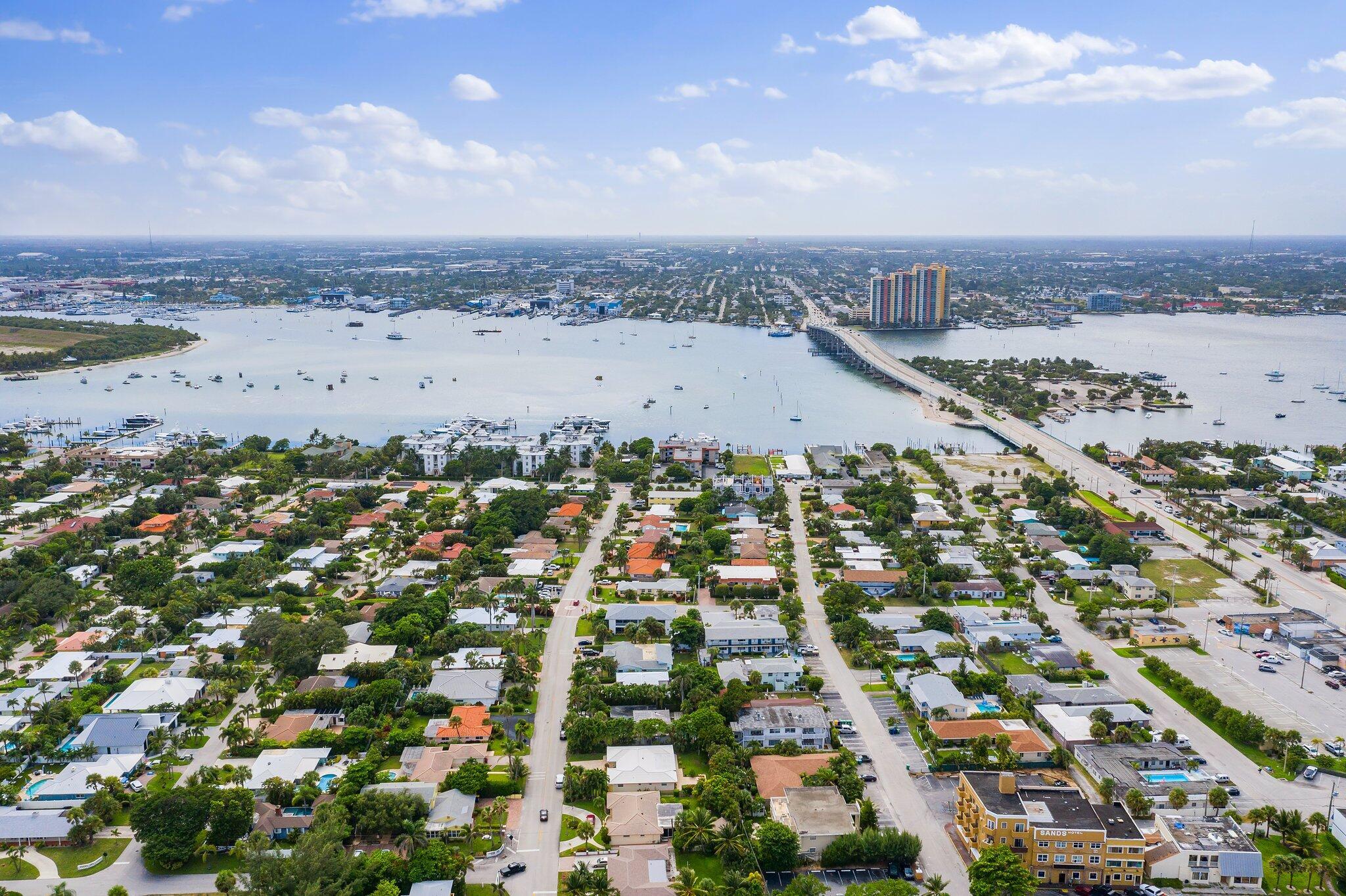 PALM BEACH SHORES - Residential