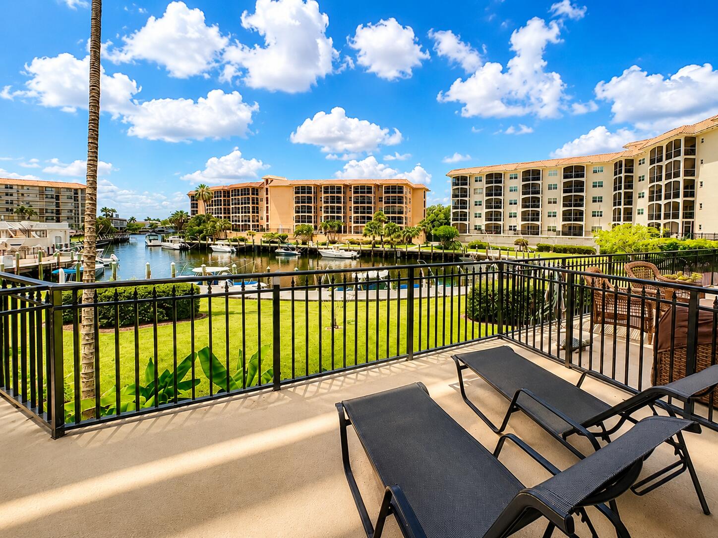 2871 N Ocean Boulevard M132