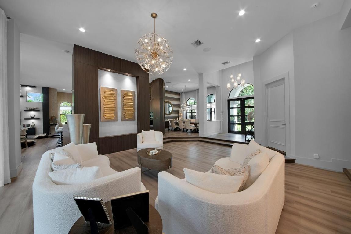 Delray Lakes Estates - Residential