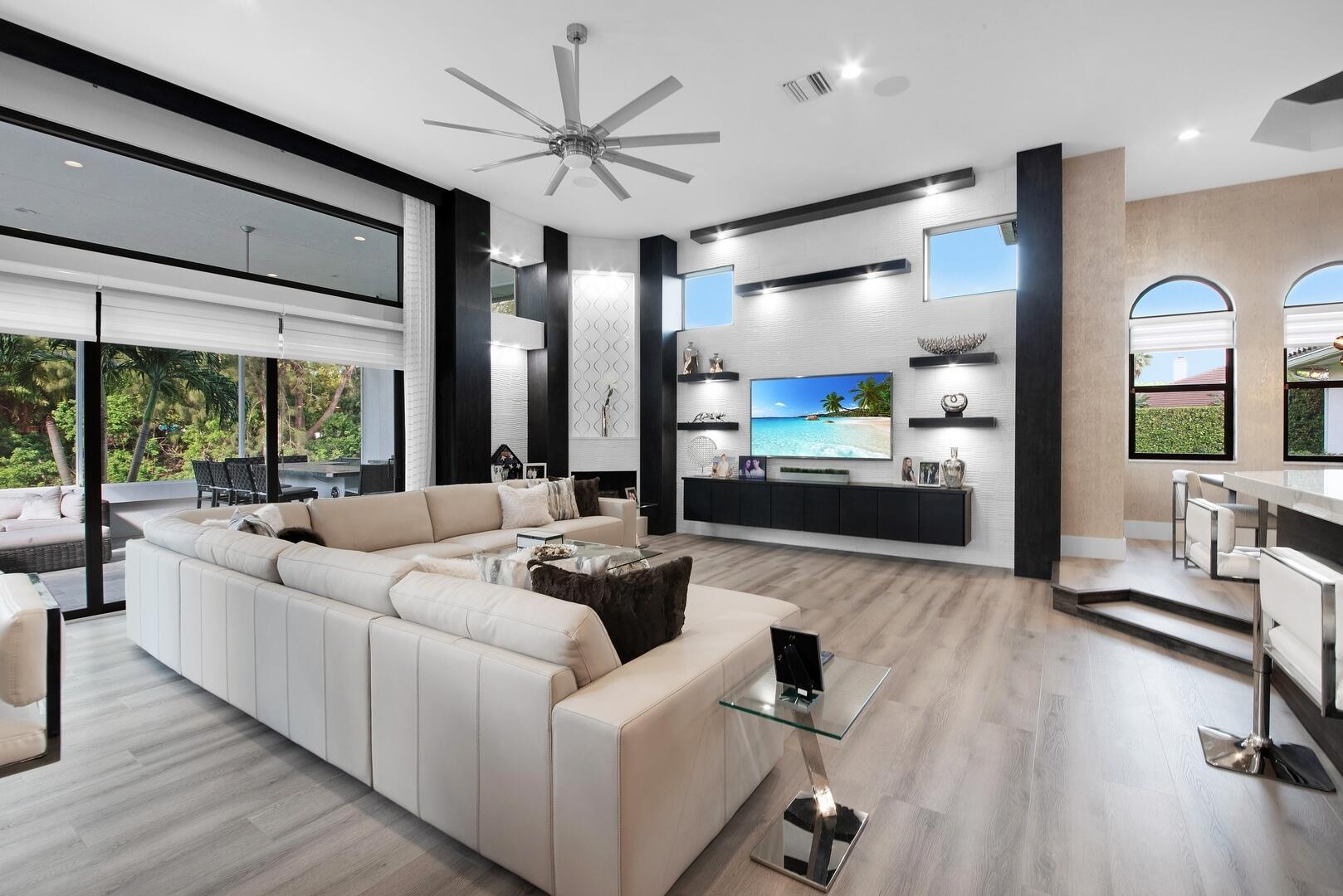 Delray Lakes Estates - Residential