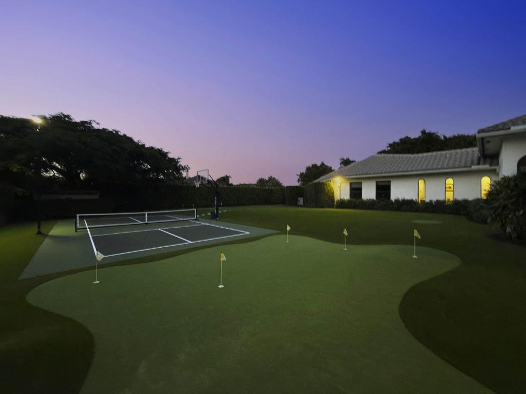 Delray Lakes Estates - Residential