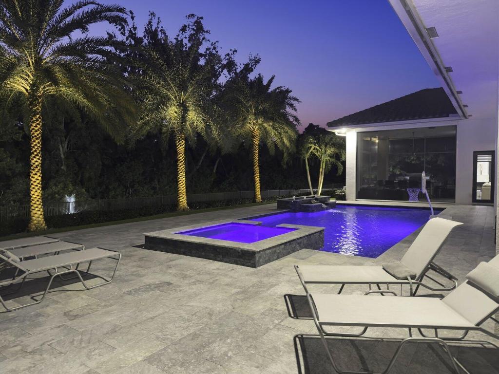 Delray Lakes Estates - Residential