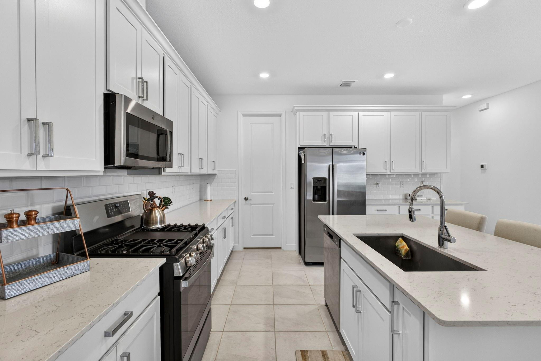 1332 Haywagon Trail 1332