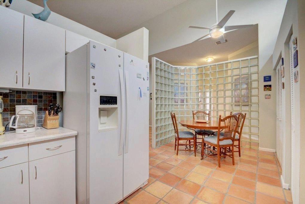 MONTEGO BAY - Residential Lease