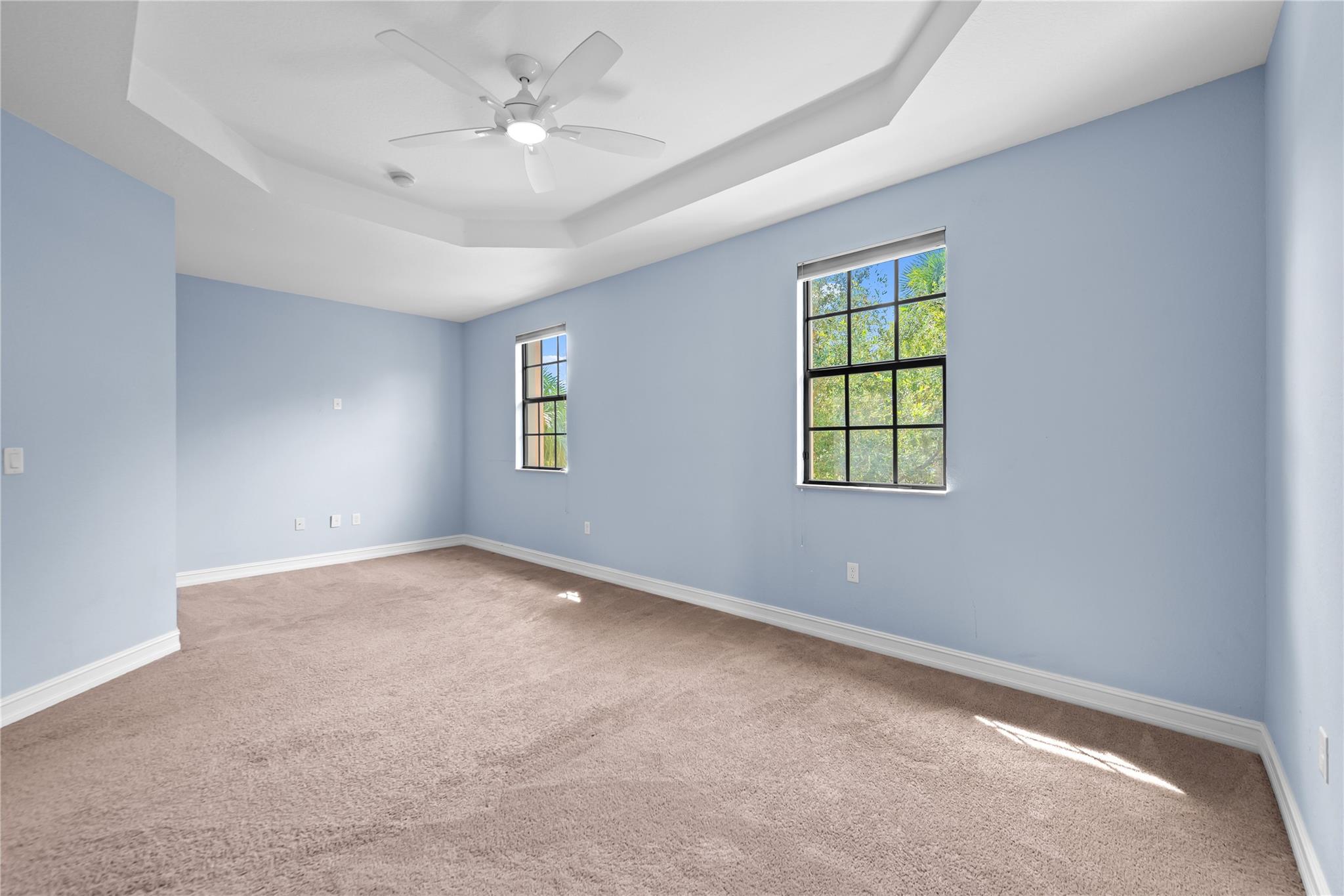 PARKLAND VILLAGE REPLAT 1 - Residential Lease