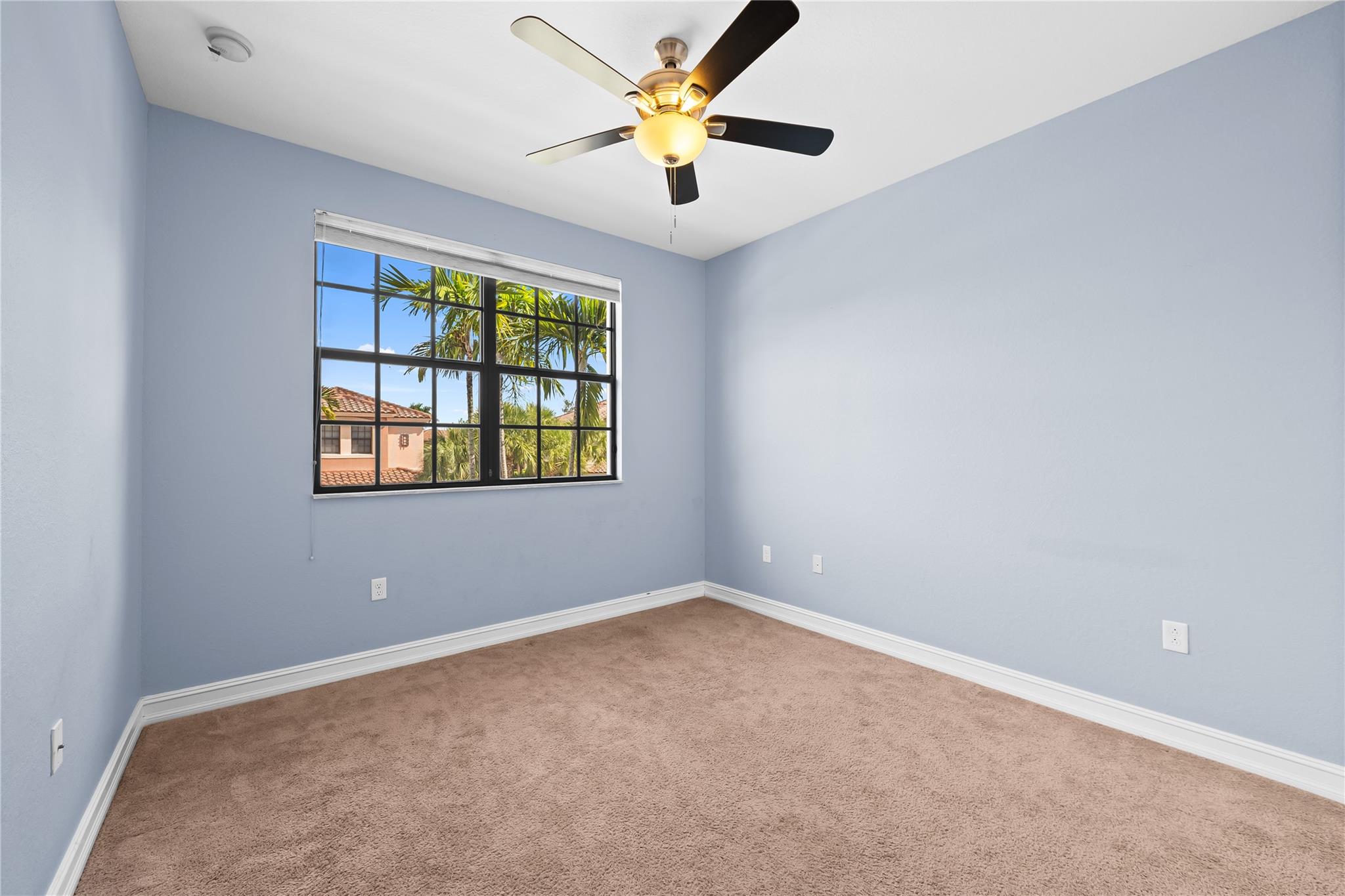 PARKLAND VILLAGE REPLAT 1 - Residential Lease