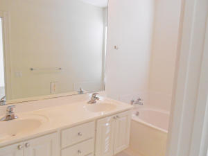 CHARLESTON - Residential Lease