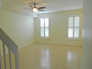 CHARLESTON - Residential Lease