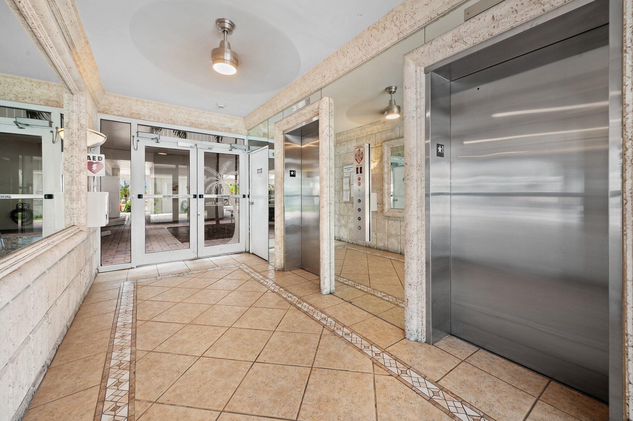 LAS OLAS VILLAS CONDO - Residential