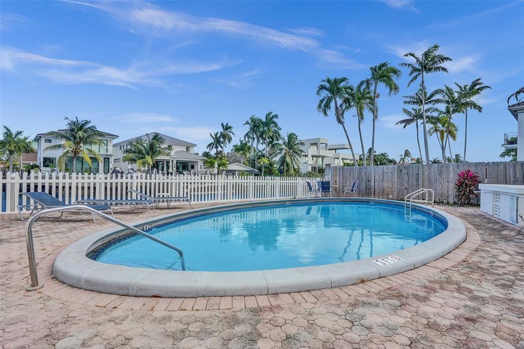 LAS OLAS VILLAS CONDO - Residential