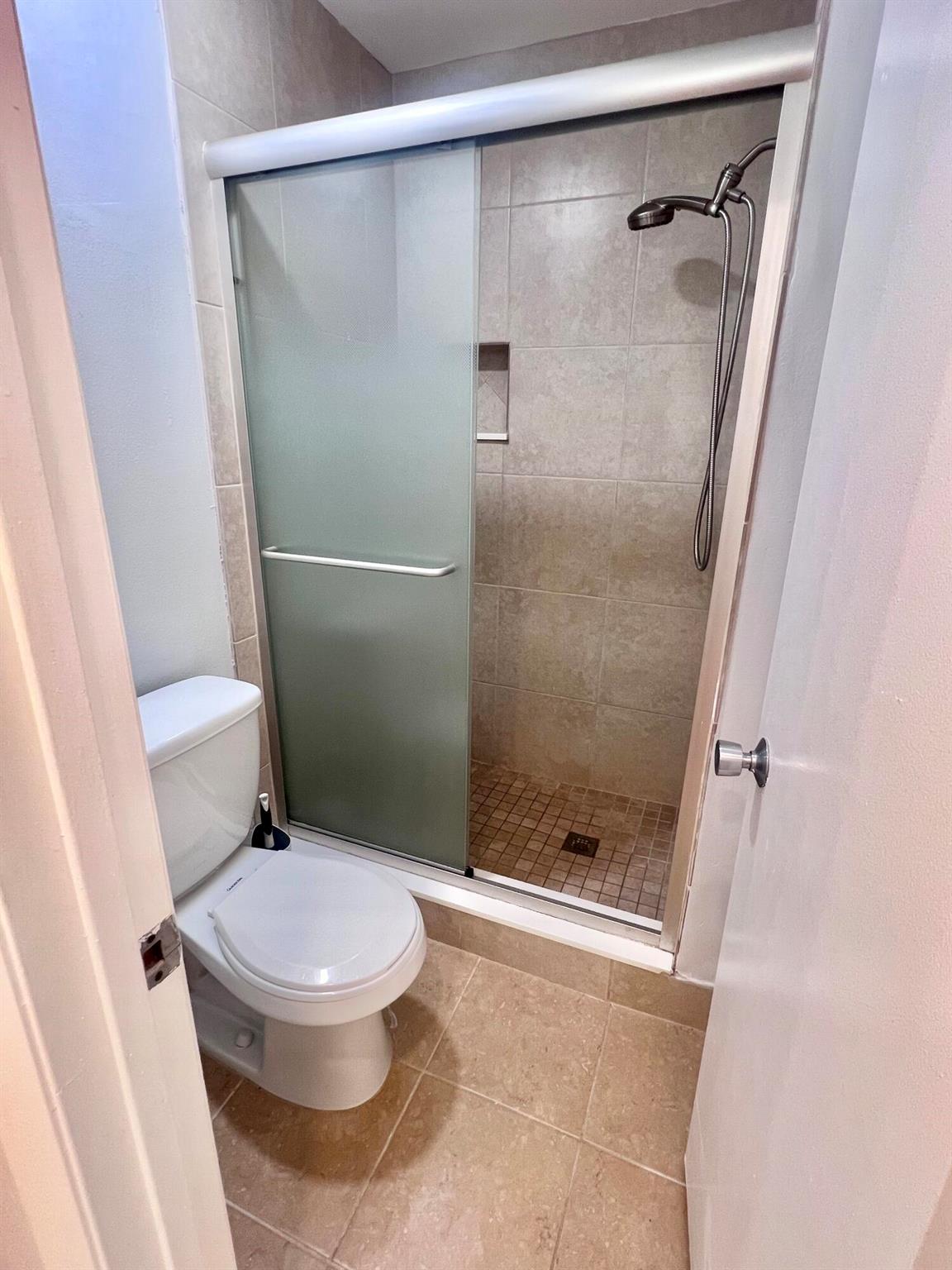 MEADOWRIDGE CONDO - Residential Lease