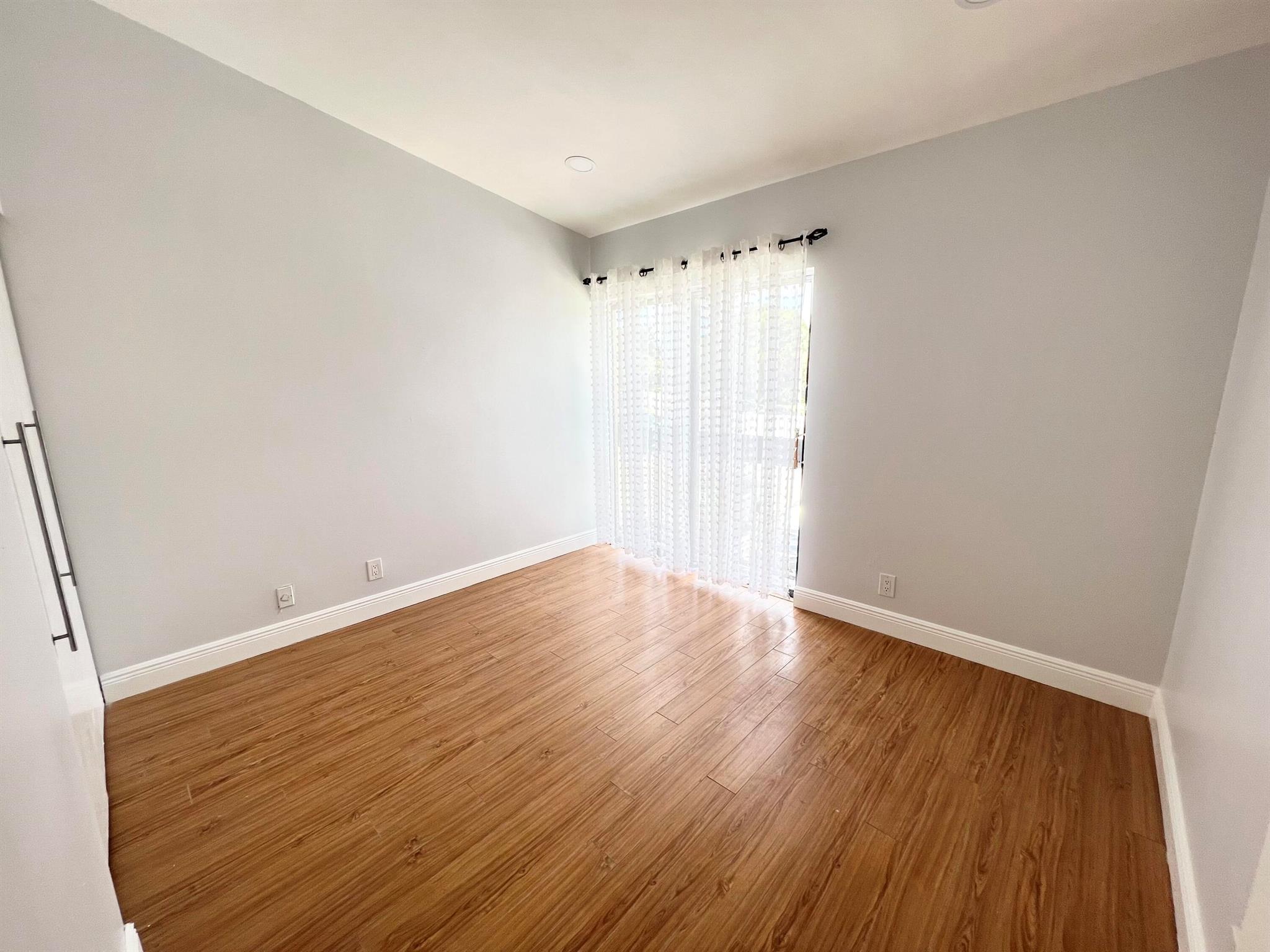 MEADOWRIDGE CONDO - Residential Lease