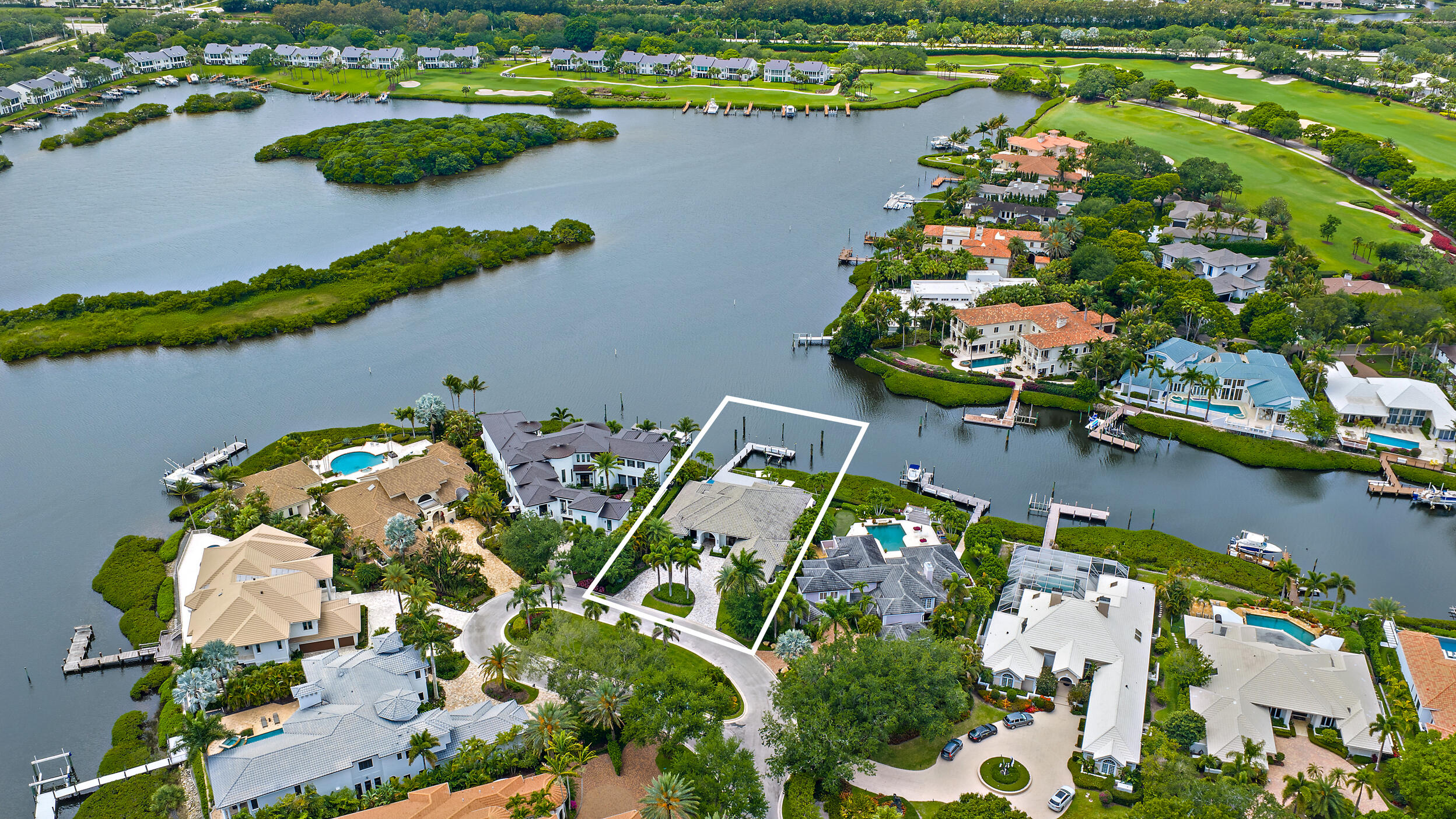 Admirals Cove - Residential