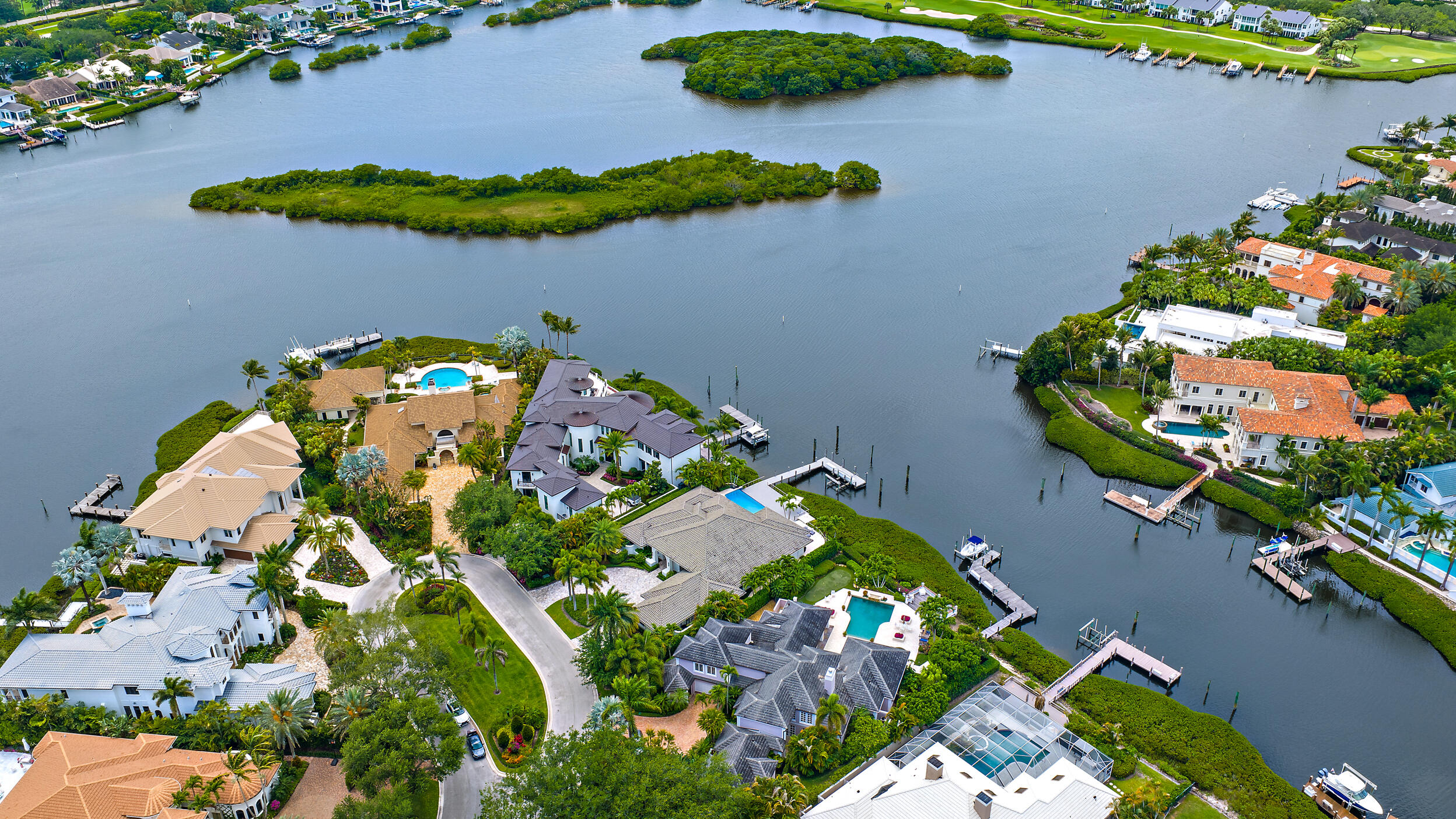Admirals Cove - Residential