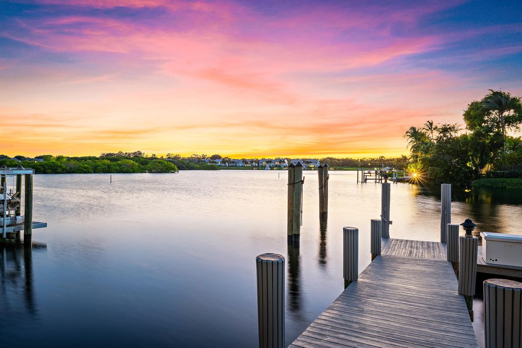 Photo of 121 Commodore Drive, Jupiter, FL 33477 (MLS # B26021943)