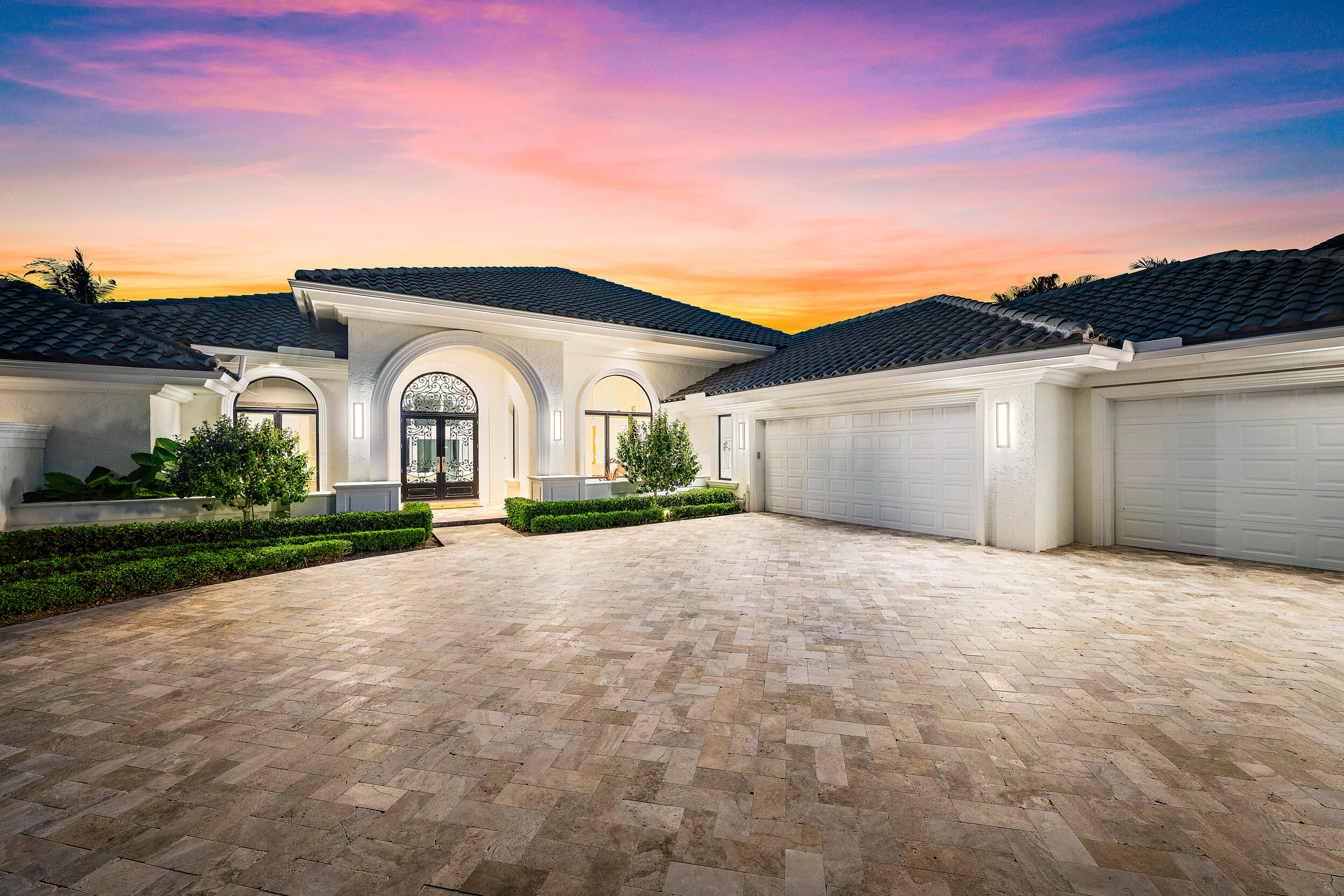 Admirals Cove - Residential