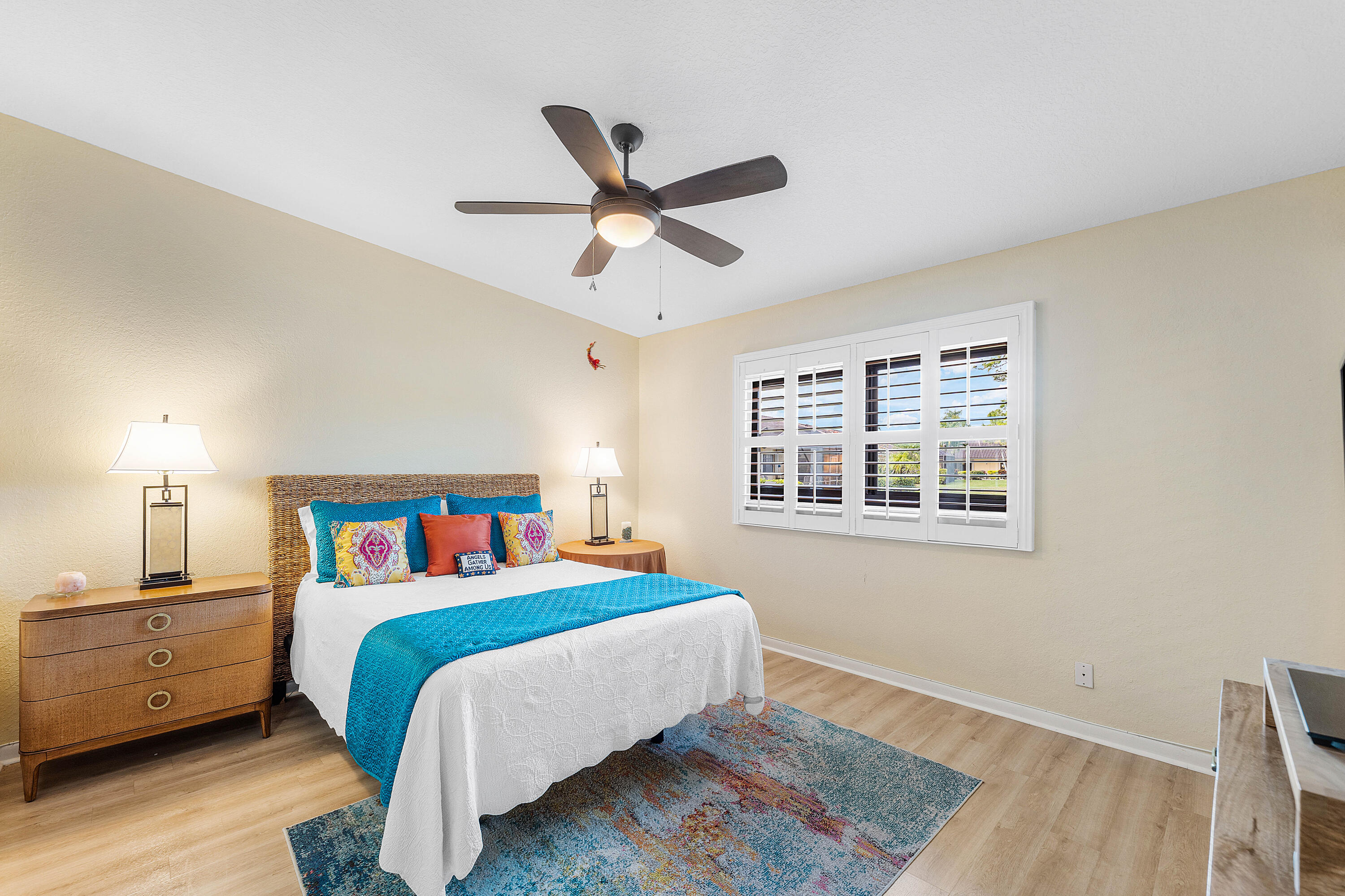 THORNHILL GLEN - Residential