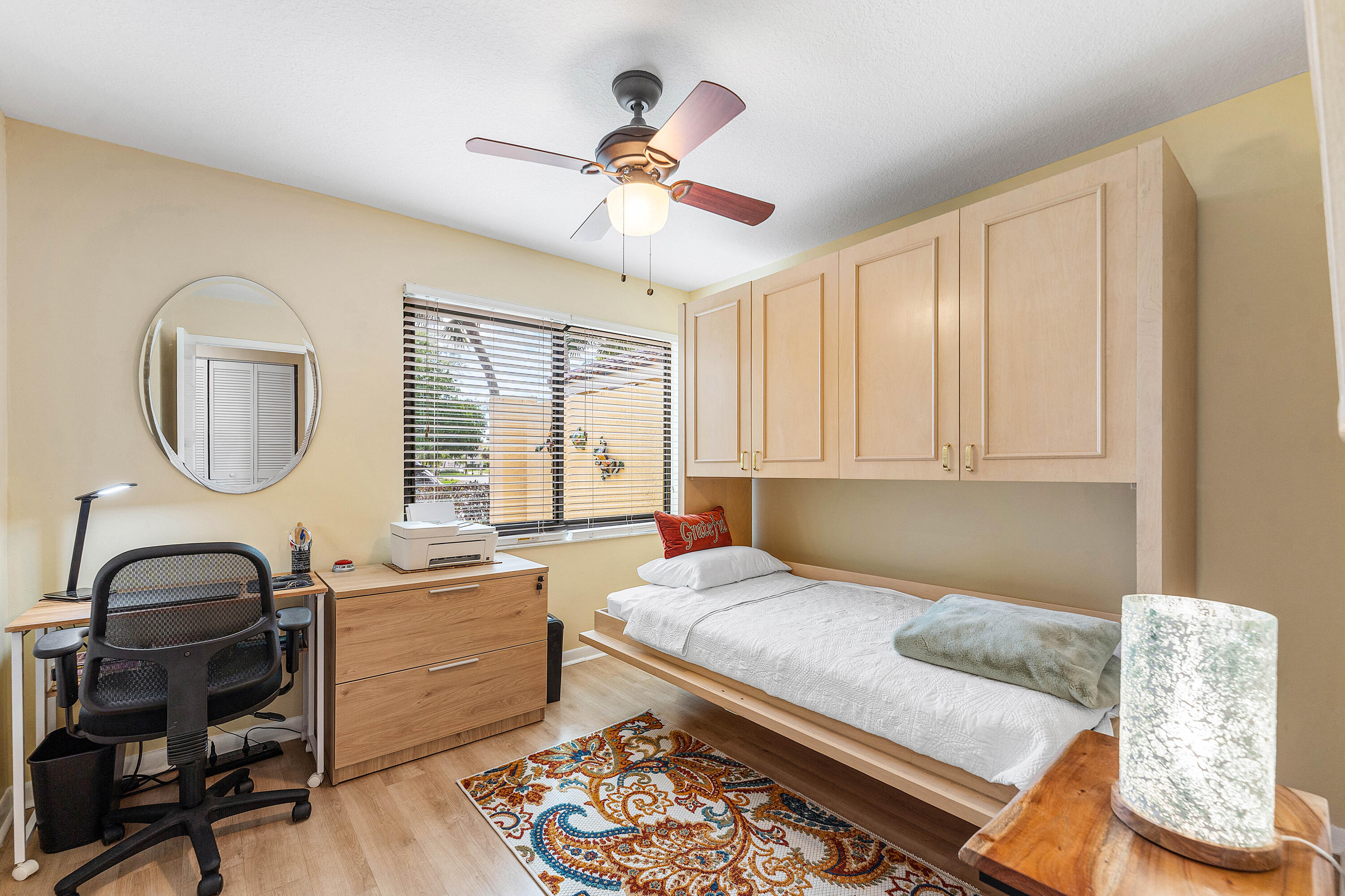 THORNHILL GLEN - Residential