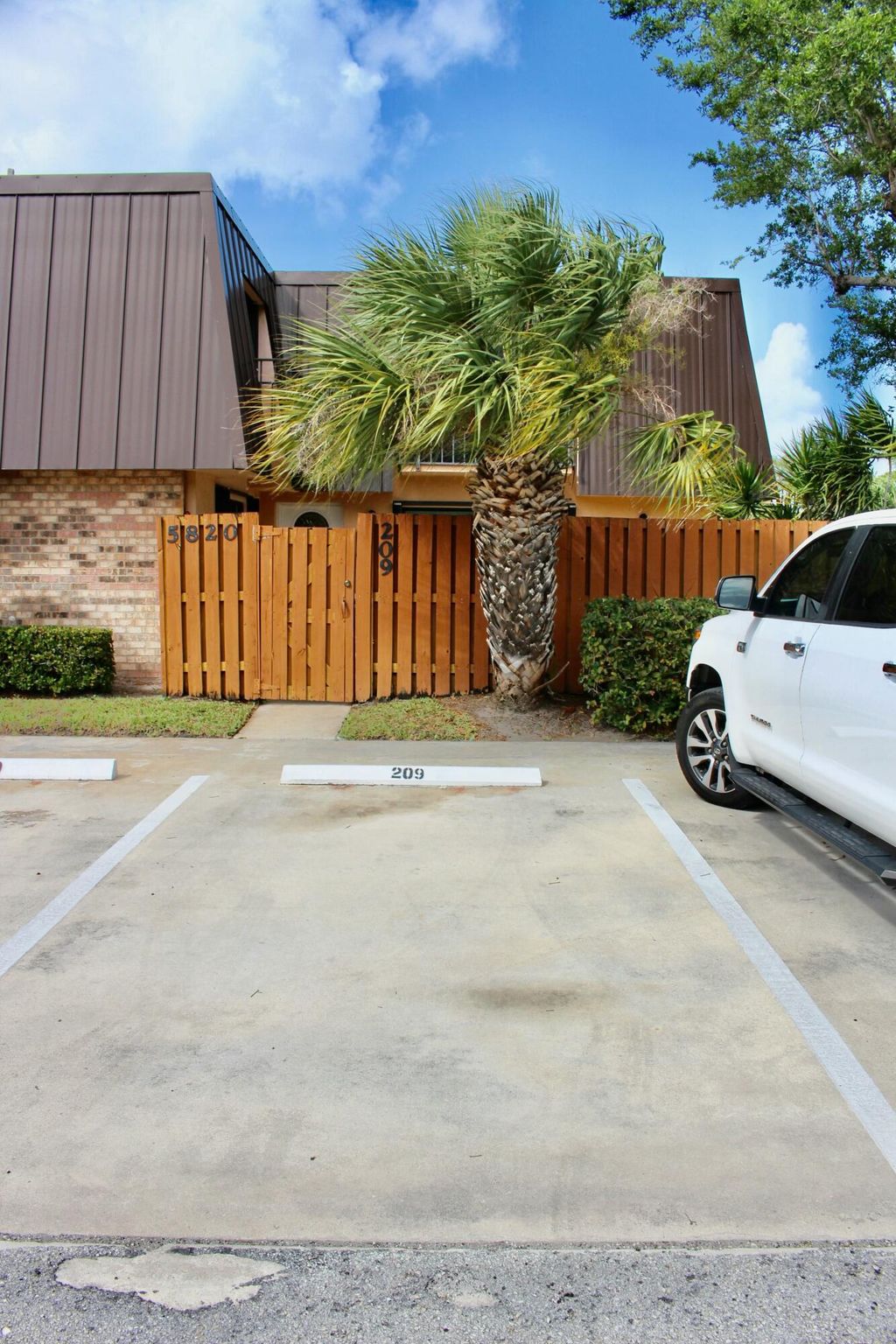 Photo of 5820 SE Windsong Lane, Stuart, FL 34997 (MLS # R11079348)