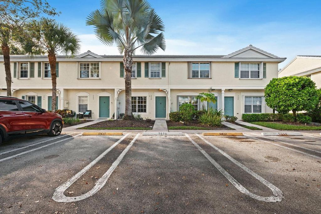 Photo of 5628 NW 99th Lane, Coral Springs, FL 33076 (MLS # R11158050)