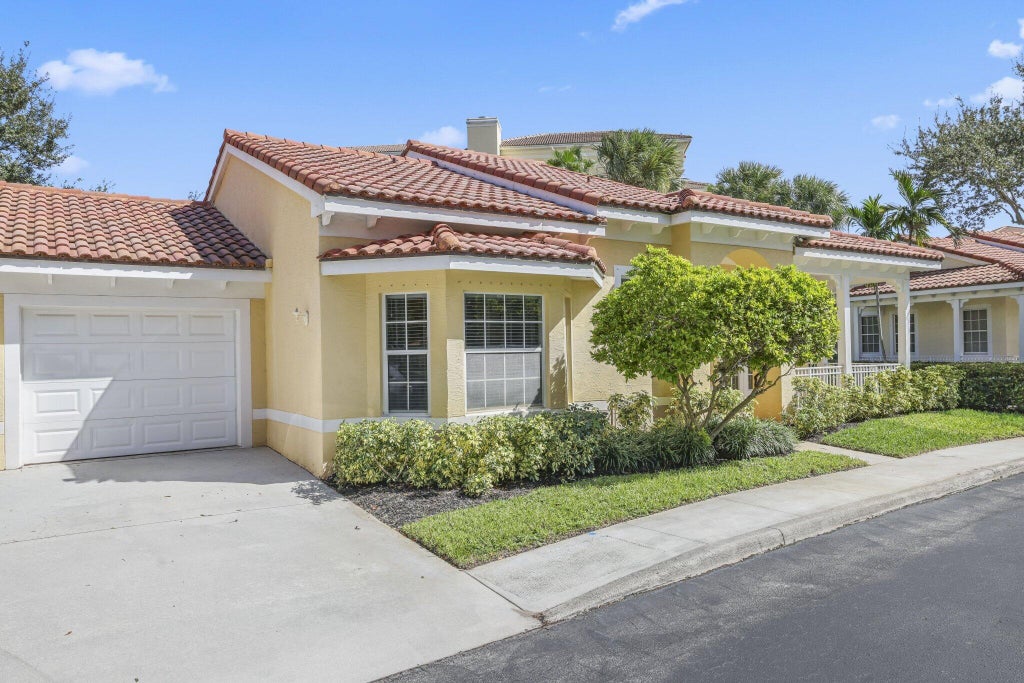 Photo of 132 Mangrove Bay Way, Jupiter, FL 33477 (MLS # B26093453)