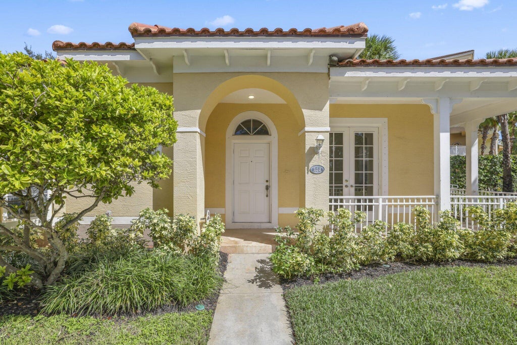 Photo of 132 Mangrove Bay Way, Jupiter, FL 33477 (MLS # B26093453)