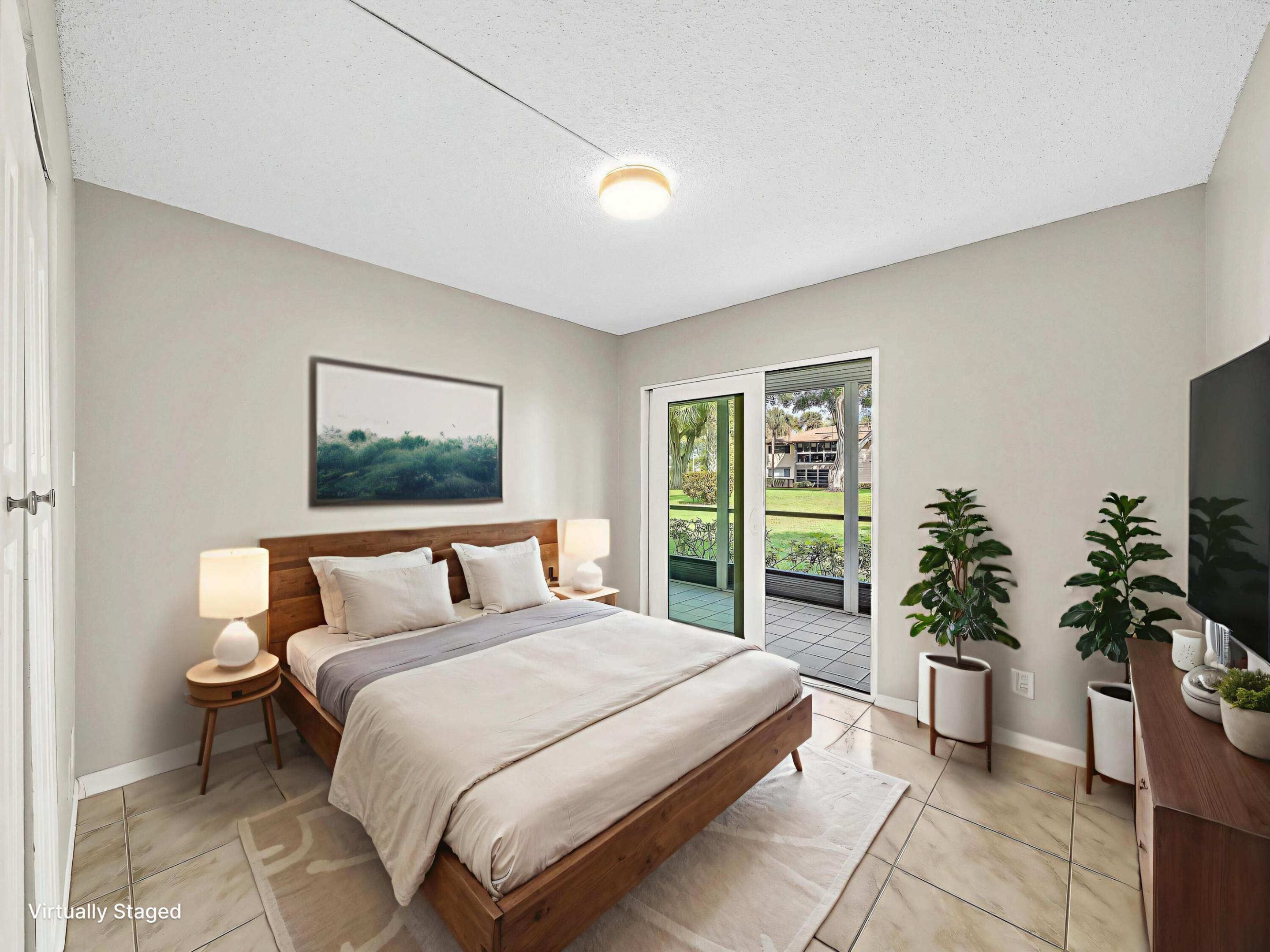 Lakes of Delray - Residential