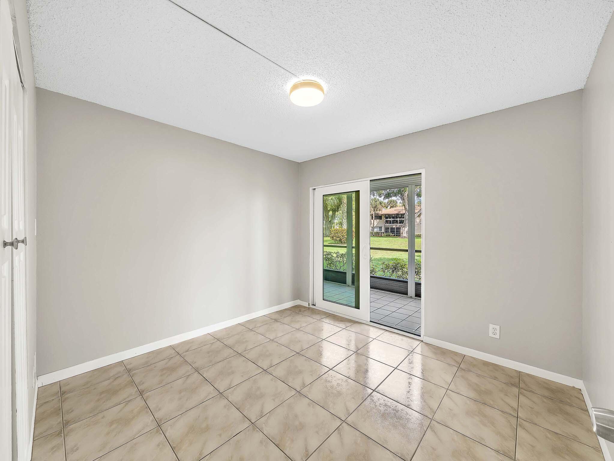 Lakes of Delray - Residential