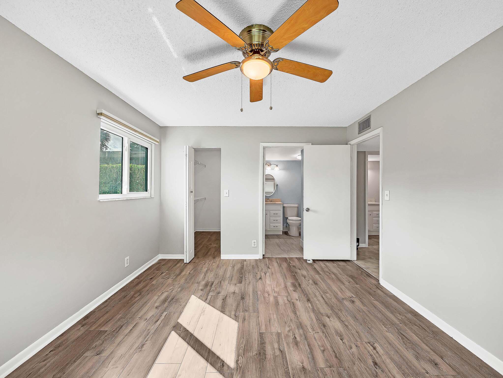 Lakes of Delray - Residential