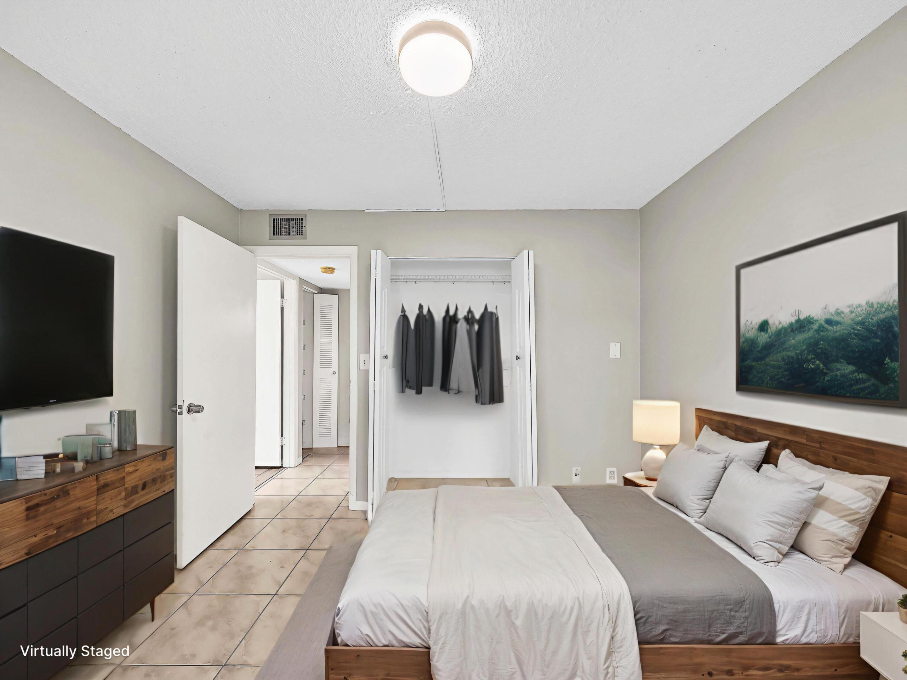 Lakes of Delray - Residential