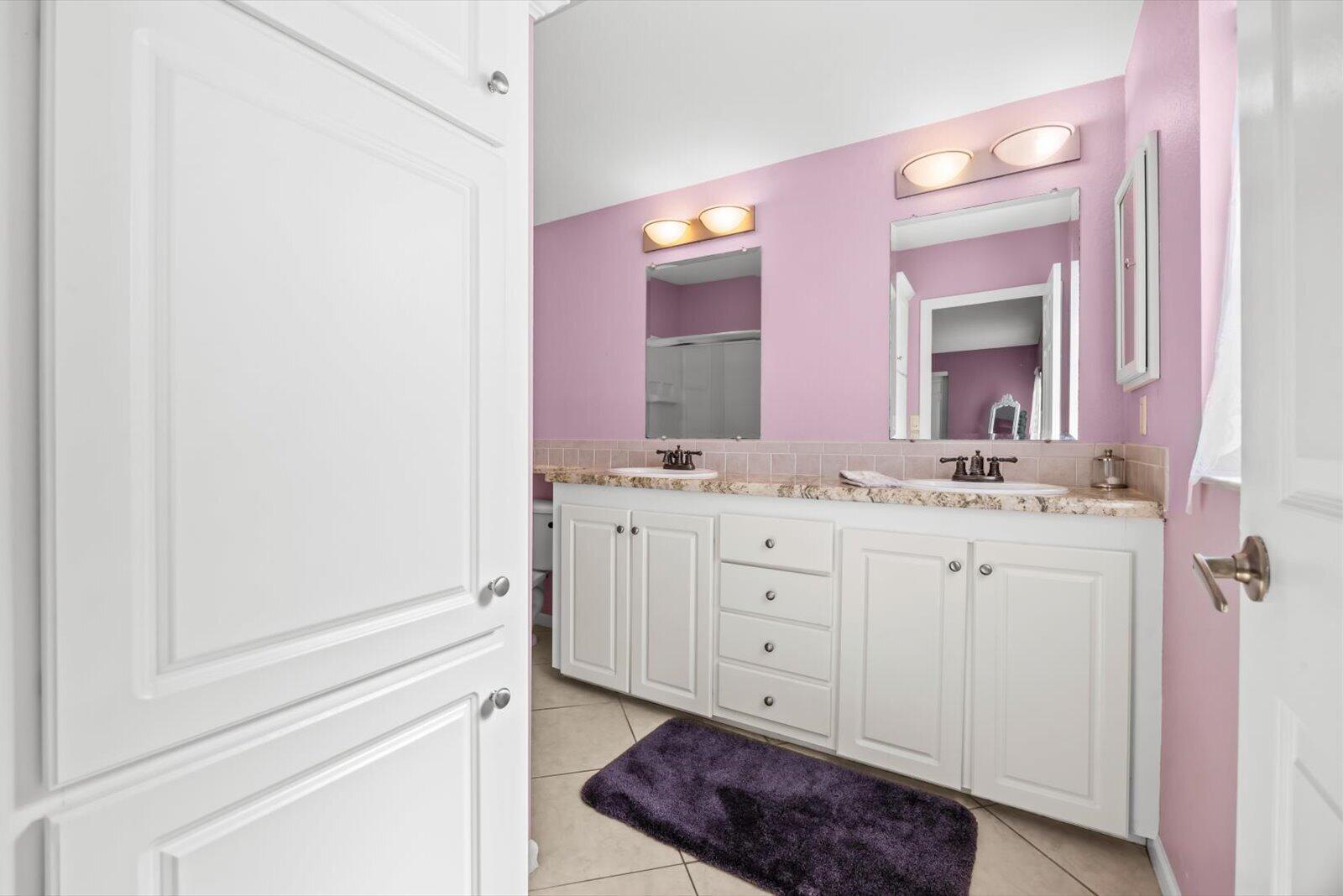 FAIRWAYS AT SAVANNA CLUB REPLAT NO 1 - Residential