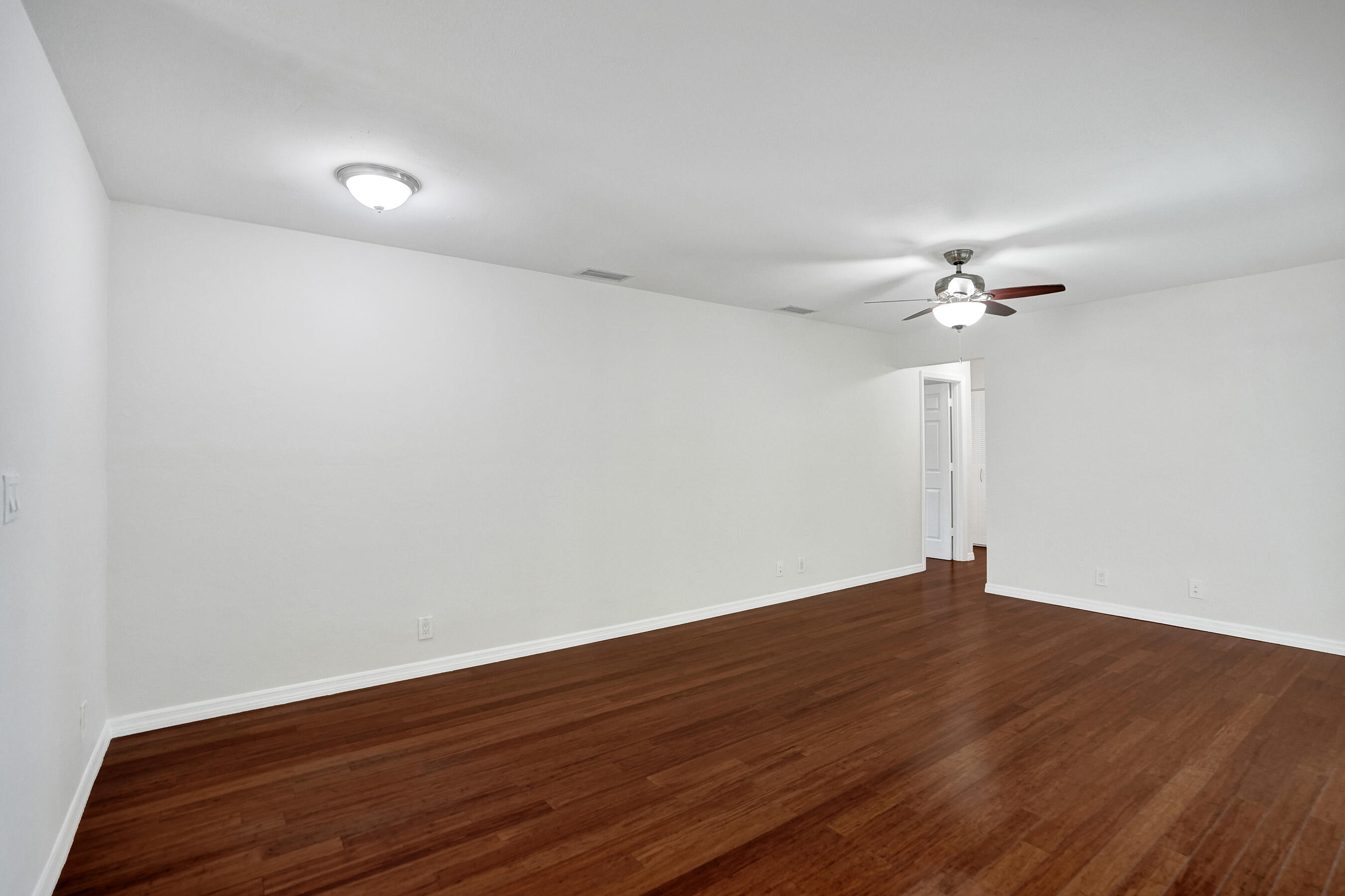 CRYSTAL HEIGHTS - Residential