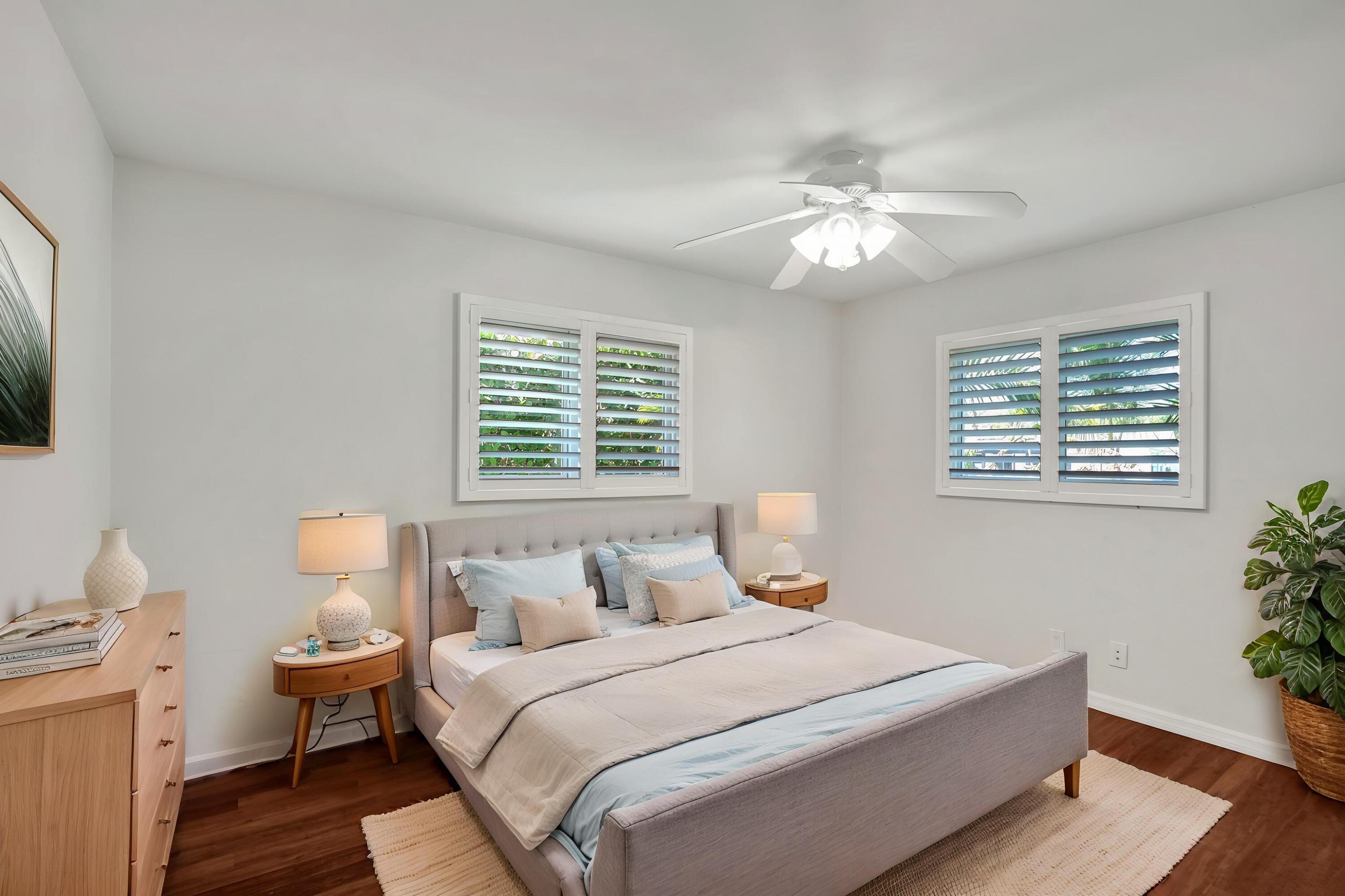 CRYSTAL HEIGHTS - Residential