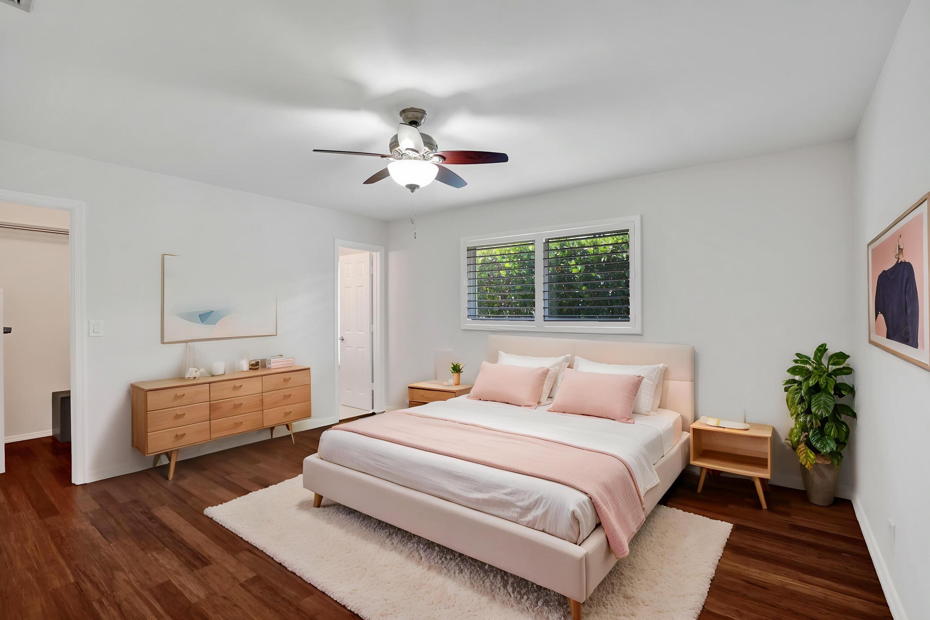 CRYSTAL HEIGHTS - Residential