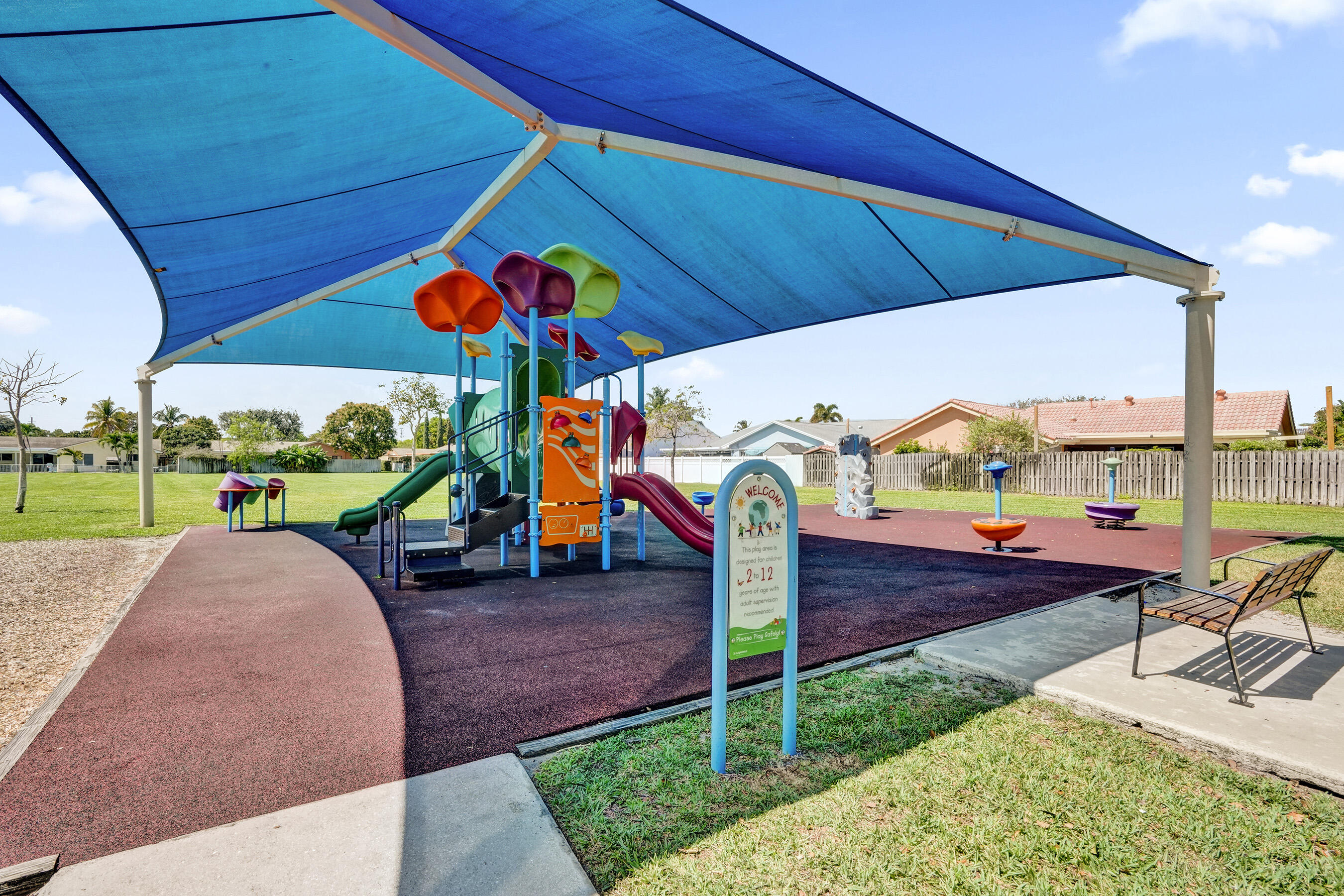 CRYSTAL HEIGHTS - Residential