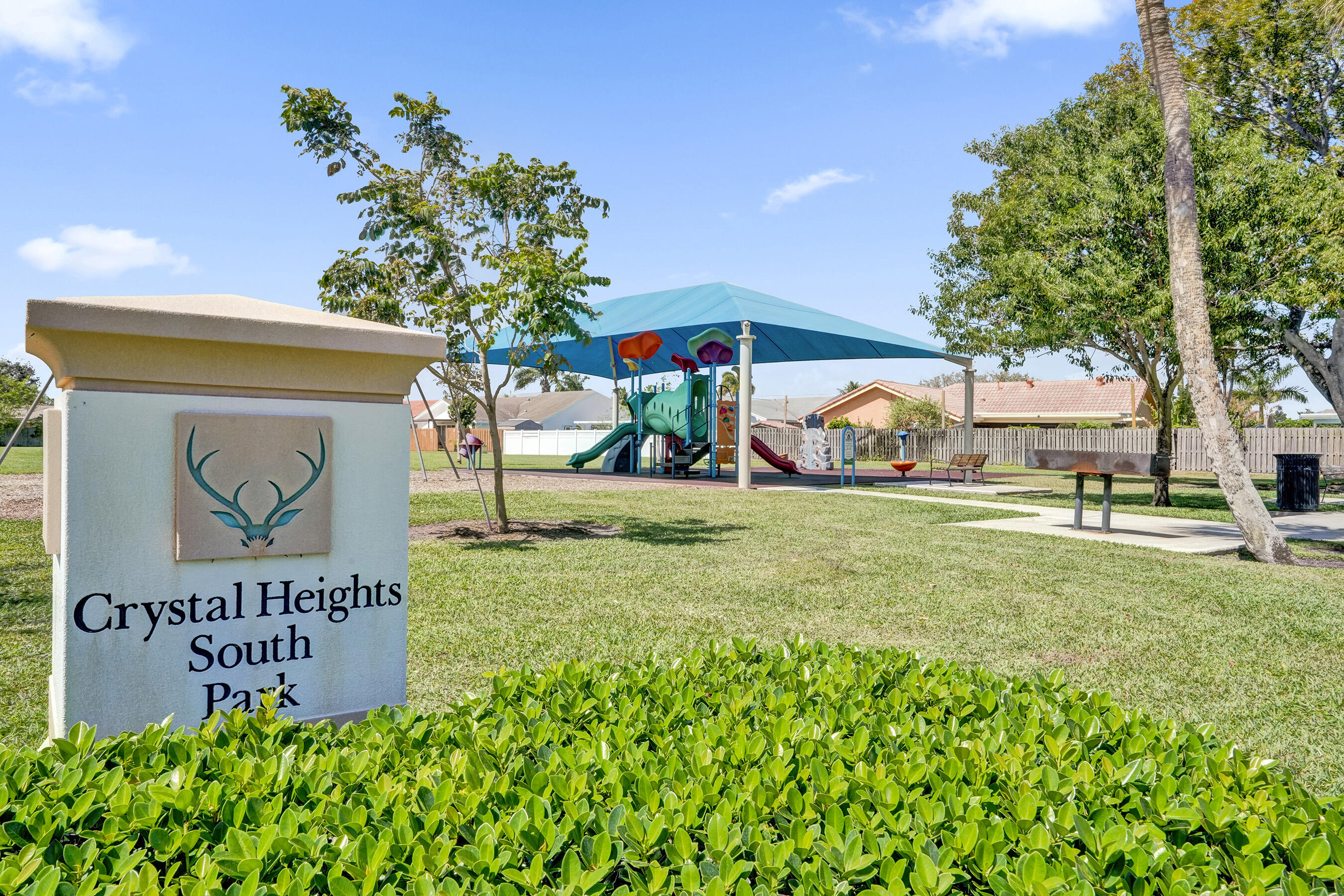 CRYSTAL HEIGHTS - Residential