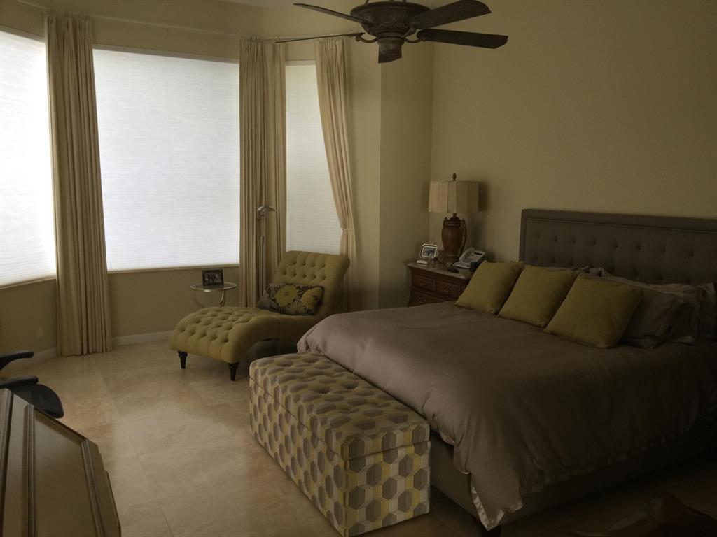 ADDISON RESERVE - Residential Lease