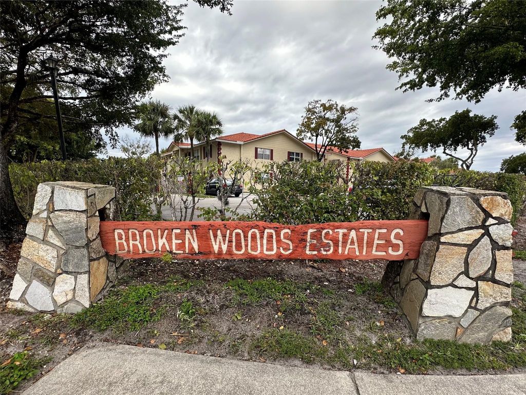 Photo of 3578 N University Drive #I-5, Coral Springs, FL 33065 (MLS # F10549027)